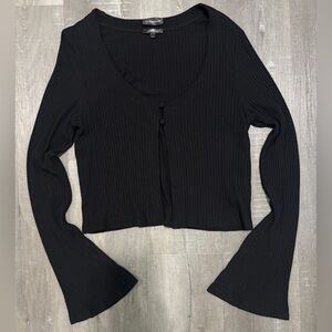 Carbon 38 Black Ribbed Long-Sleeve Women’s Top